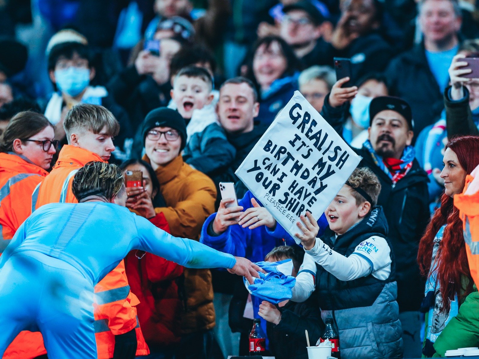 旧保持高昂 旧保持高昂