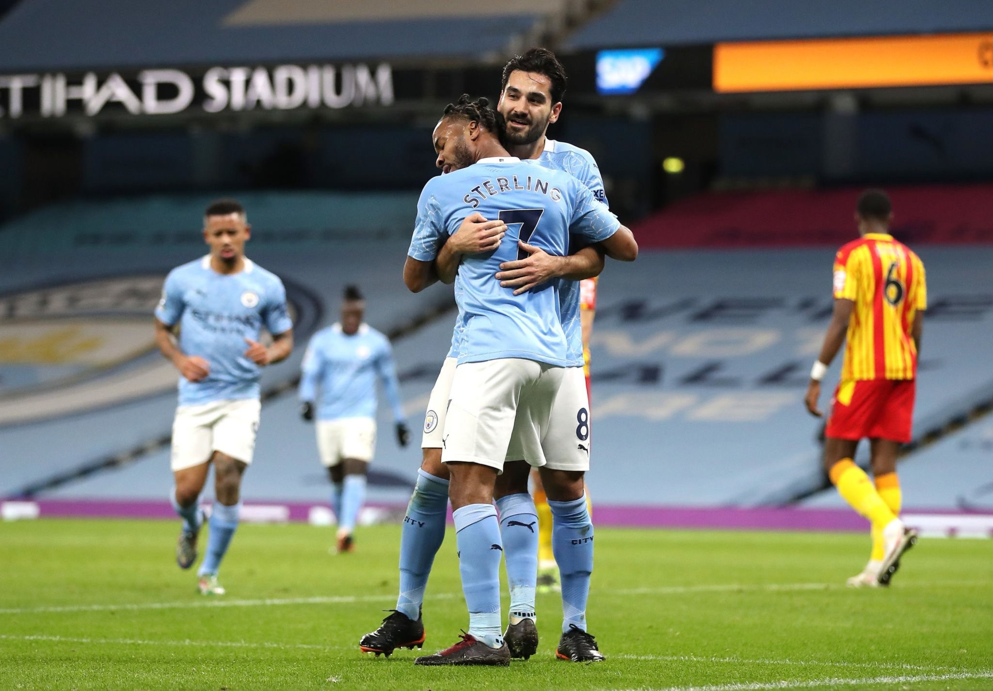 青年培养 青年培养