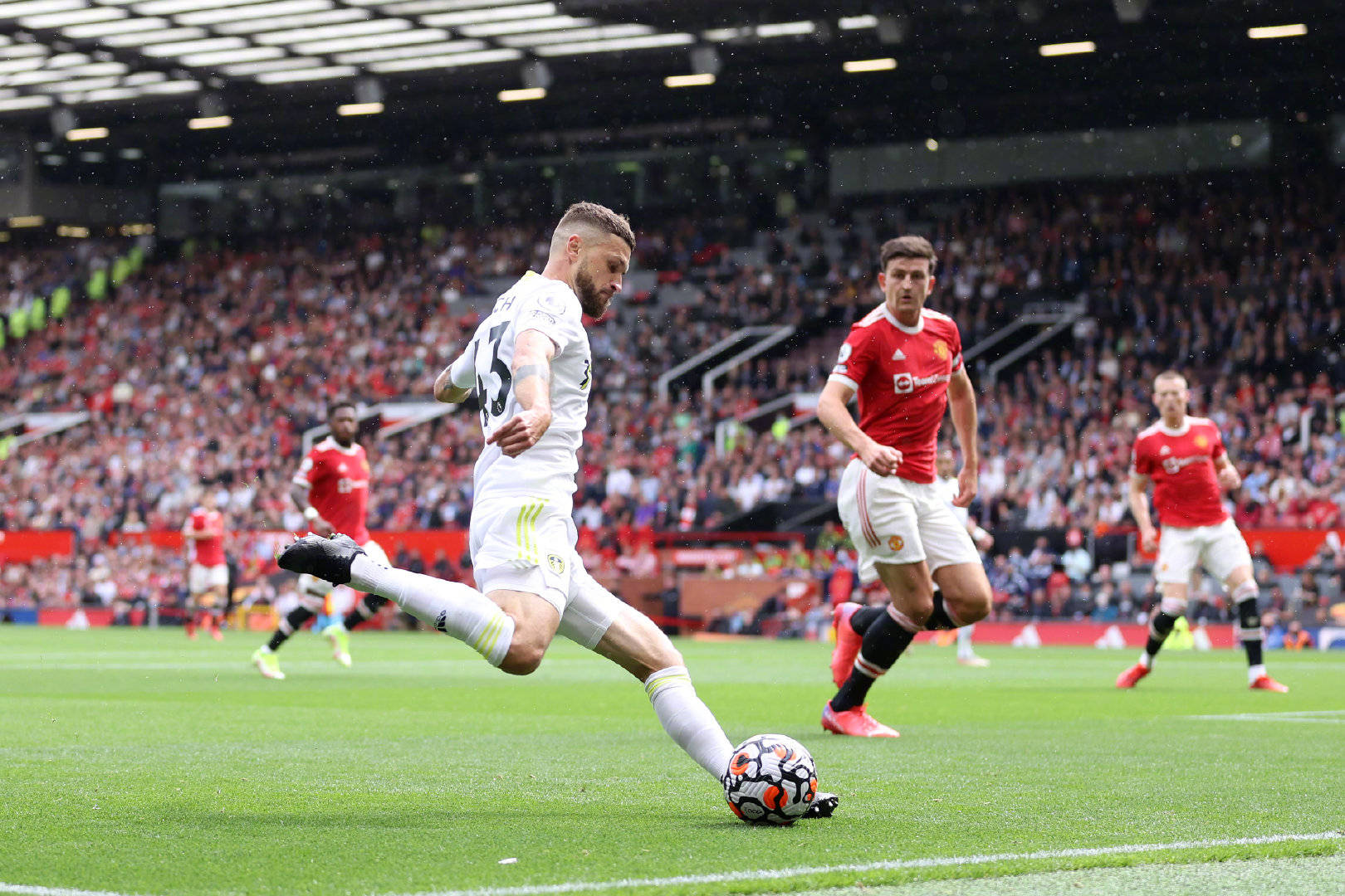 帮助她不断 帮助她不断